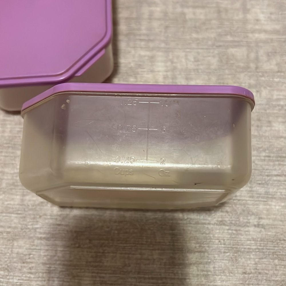 Containers - Picture 4 of 4